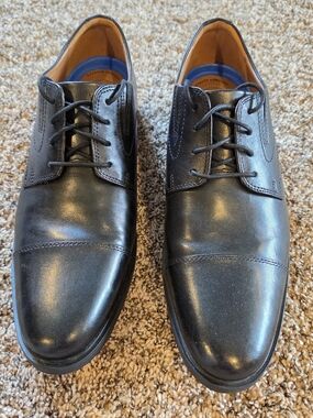 Men's Black Leather Cap-Toe Dress Shoes - Classic Lace-Up Size 11 1/2W